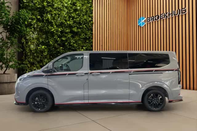 Ford Transit Custom (2026) thumbnail 4