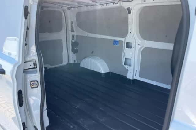 Ford Transit Custom (2024) thumbnail 6
