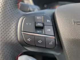 Ford Kuga (2024) thumbnail 14