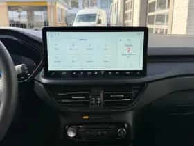 Ford Kuga (2024) thumbnail 24