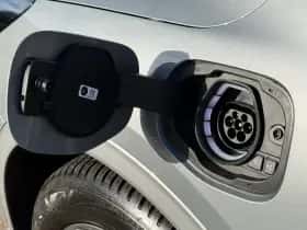 Ford Kuga (2024) thumbnail 8