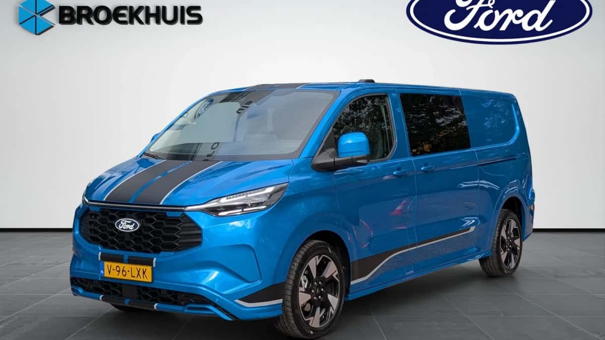 Ford Transit Custom (2025) — foto 1