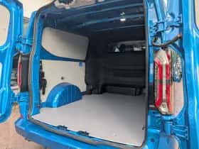 Ford Transit Custom (2025) thumbnail 15
