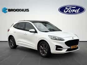 Ford Kuga (2021) thumbnail 3