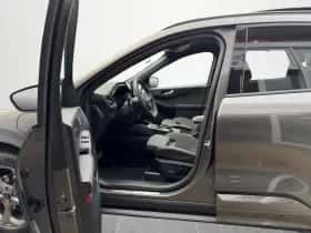 Ford Kuga (2025) thumbnail 17