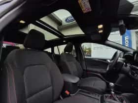 Ford Focus (2024) thumbnail 23