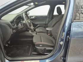 Ford Focus (2024) thumbnail 8
