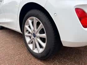 Ford Fiesta (2019) thumbnail 9