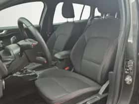 Ford Focus (2022) thumbnail 12