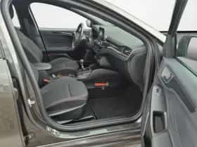 Ford Focus (2022) thumbnail 22