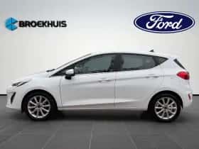 Ford Fiesta (2019) thumbnail 2