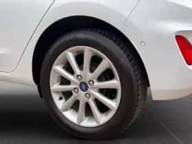 Ford Fiesta (2019) thumbnail 40