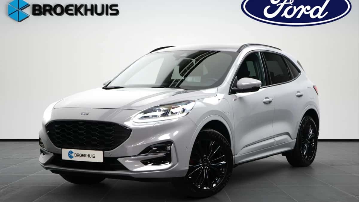 Ford Kuga (2023) — foto 1