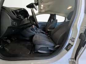 Ford Fiesta (2021) thumbnail 8