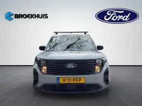 Ford Transit Courier (2024) thumbnail 2