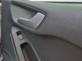 Ford Fiesta (2021) thumbnail 13