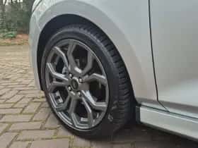 Ford Fiesta (2021) thumbnail 17