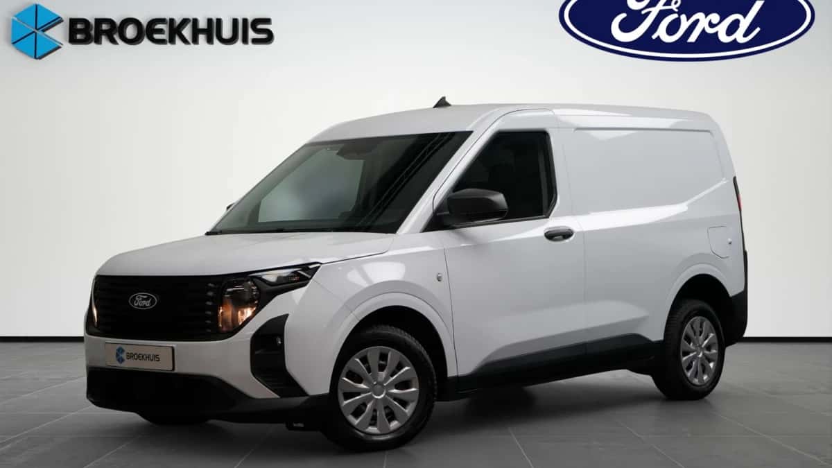 Ford Transit Courier (2024) — foto 1