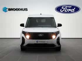 Ford Transit Courier (2024) thumbnail 4