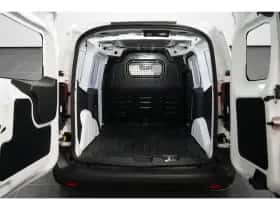 Ford Transit Courier (2024) thumbnail 5