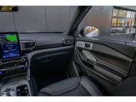 Ford Explorer (2023) thumbnail 12