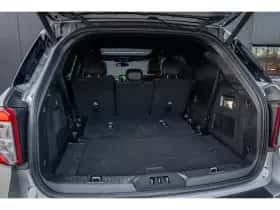 Ford Explorer (2023) thumbnail 42