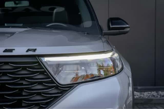 Ford Explorer (2023) thumbnail 6