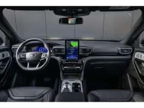 Ford Explorer (2023) thumbnail 7