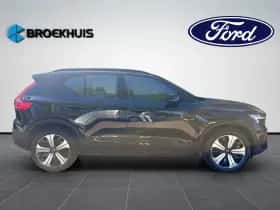 Volvo XC40 (2023) thumbnail 4