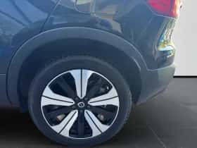 Volvo XC40 (2023) thumbnail 36