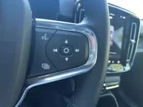 Volvo XC40 (2023) thumbnail 39