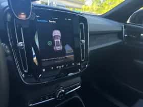 Volvo XC40 (2023) thumbnail 40