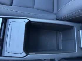 Volvo XC40 (2023) thumbnail 42