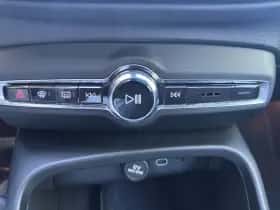 Volvo XC40 (2023) thumbnail 43