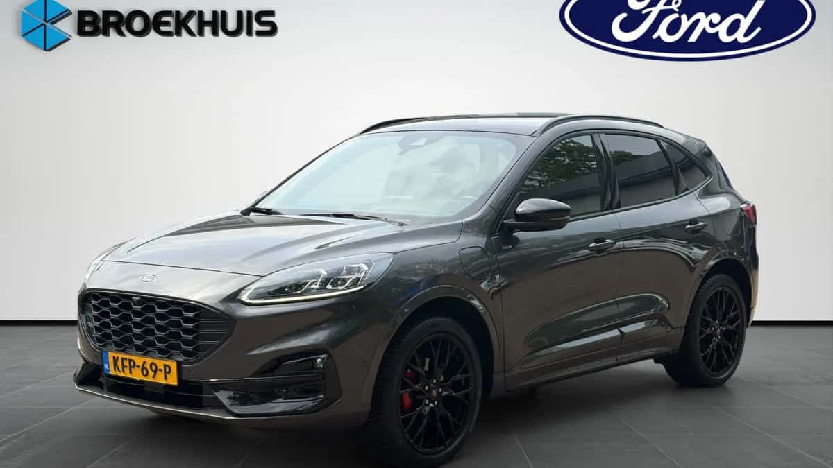 Ford Kuga (2023) — foto 1