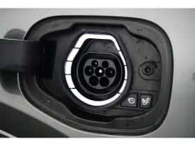 Ford Kuga (2023) thumbnail 14