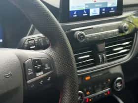 Ford Kuga (2023) thumbnail 34