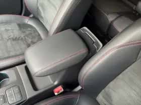 Ford Kuga (2023) thumbnail 41