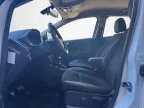 Ford EcoSport (2019) thumbnail 12