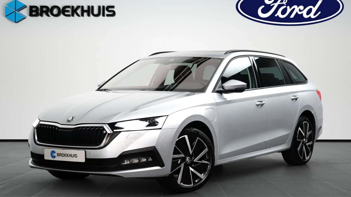 Škoda Octavia (2022) — foto 1