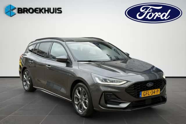 Ford Focus (2024) thumbnail 3