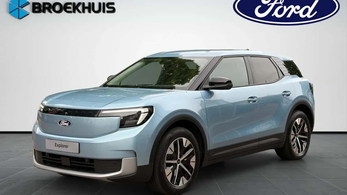 Ford Explorer (2024) — foto 1