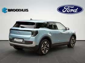 Ford Explorer (2024) thumbnail 2
