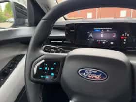 Ford Explorer (2024) thumbnail 31