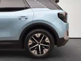 Ford Explorer (2024) thumbnail 45