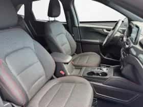 Ford Kuga (2023) thumbnail 34