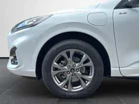 Ford Kuga (2023) thumbnail 7
