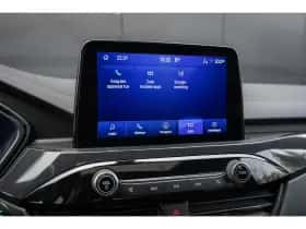 Ford Kuga (2021) thumbnail 42