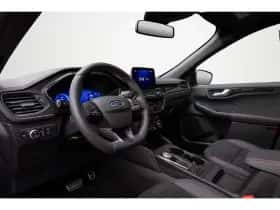 Ford Kuga (2021) thumbnail 10