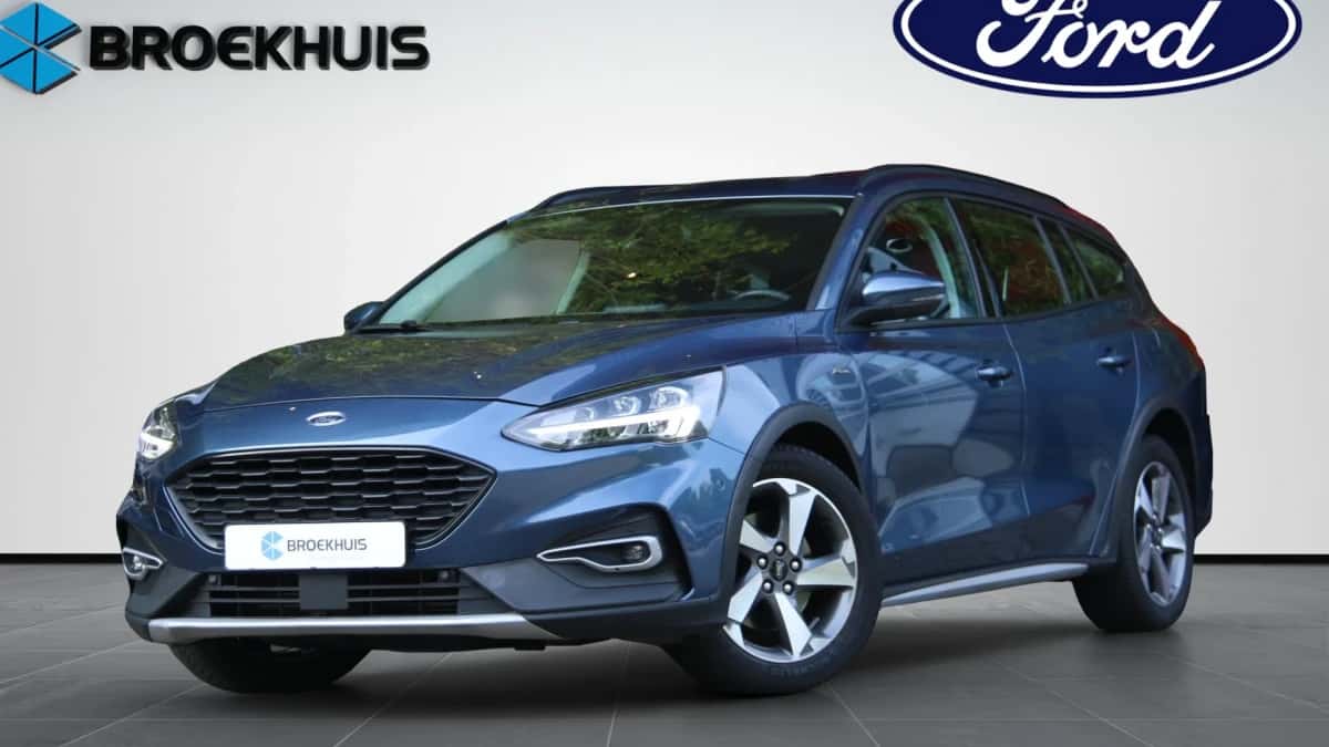 Ford Focus (2020) — foto 1